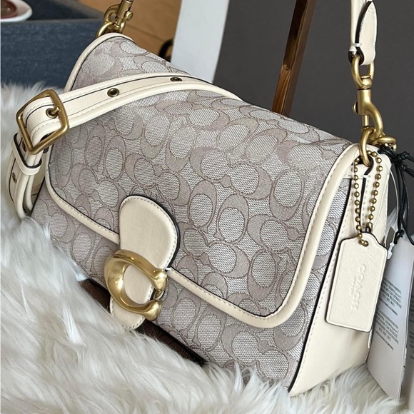 C4821 - Coach Soft Tabby Shoulder Bag in Signature Jacquard - Picture 5 of 14